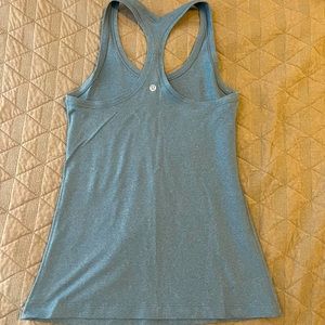 Women’s lululemon workout tank top
